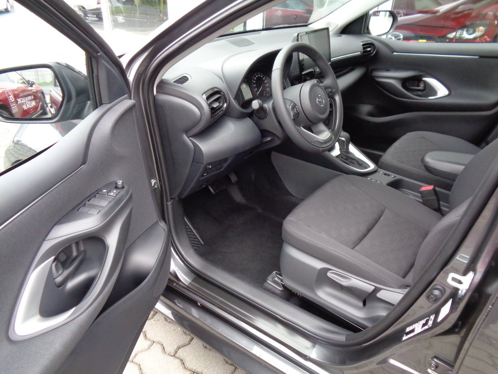 Mazda 2 Hybrid
