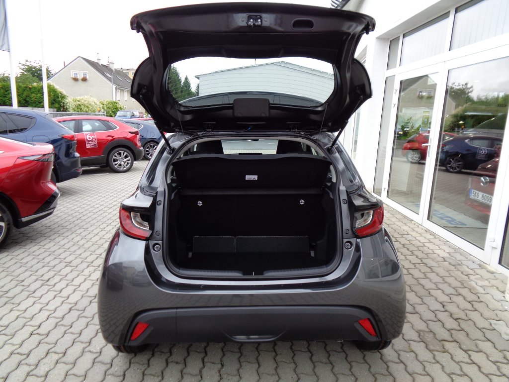 Mazda 2 Hybrid