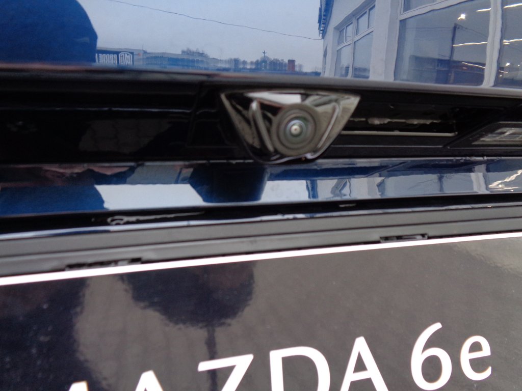 Mazda 6e