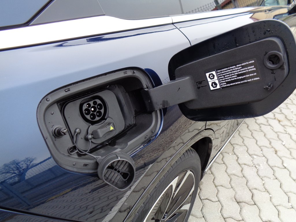 Mazda 6e