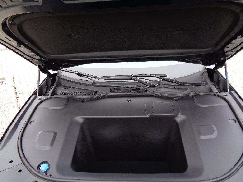 Mazda 6e