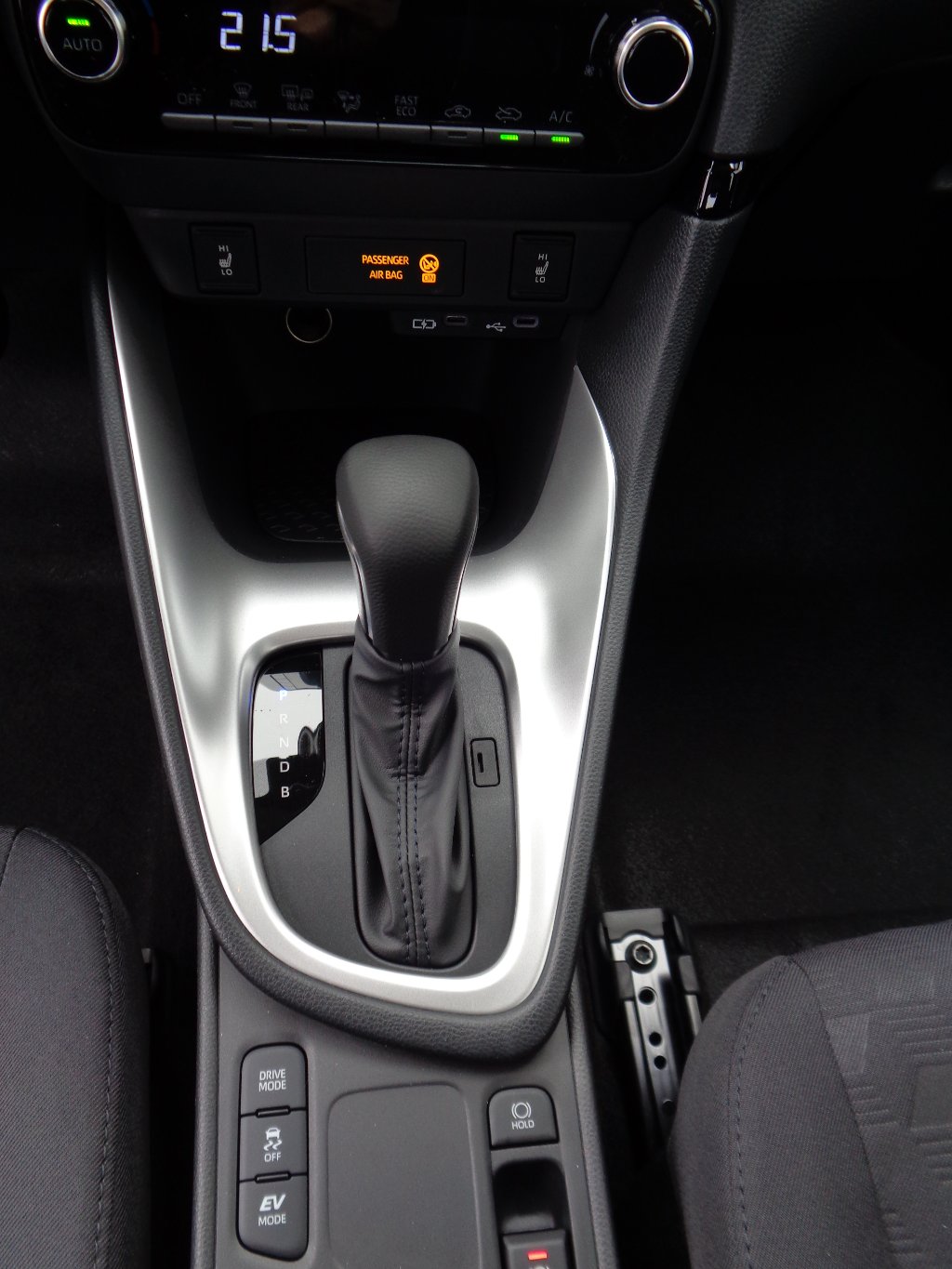 Mazda 2 Hybrid