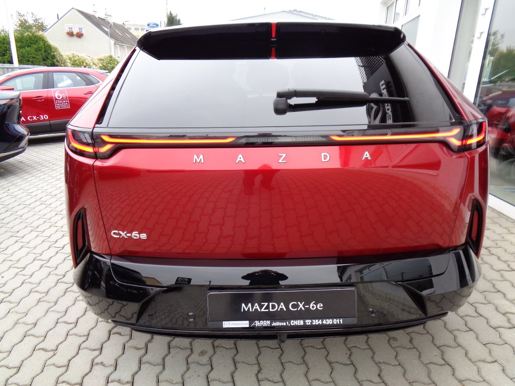 Mazda CX-6e