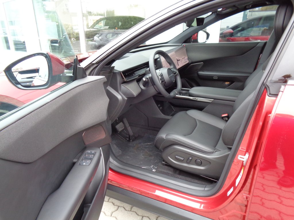 Mazda CX-6e