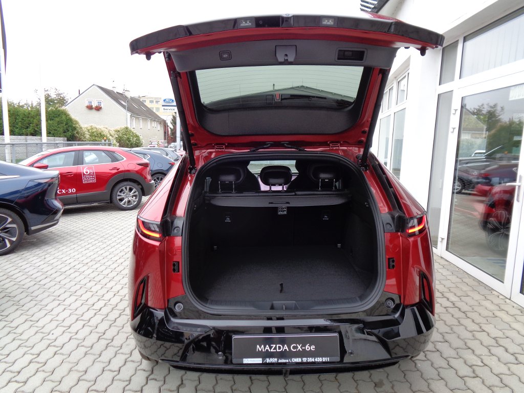 Mazda CX-6e