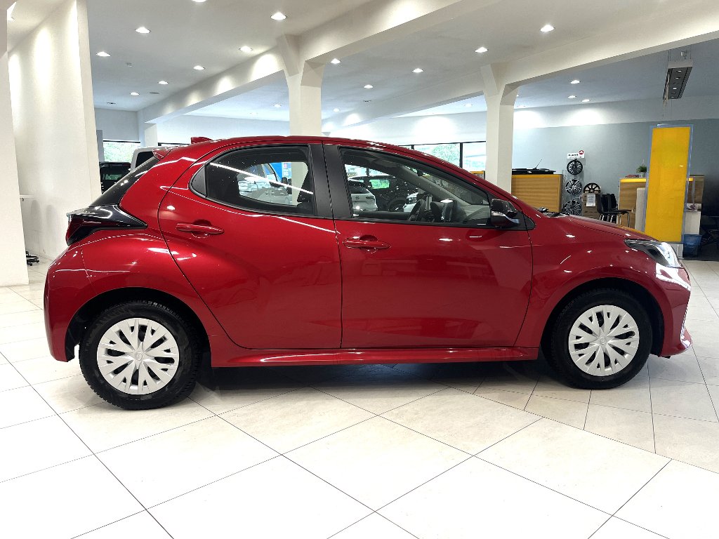 Mazda 2 Hybrid