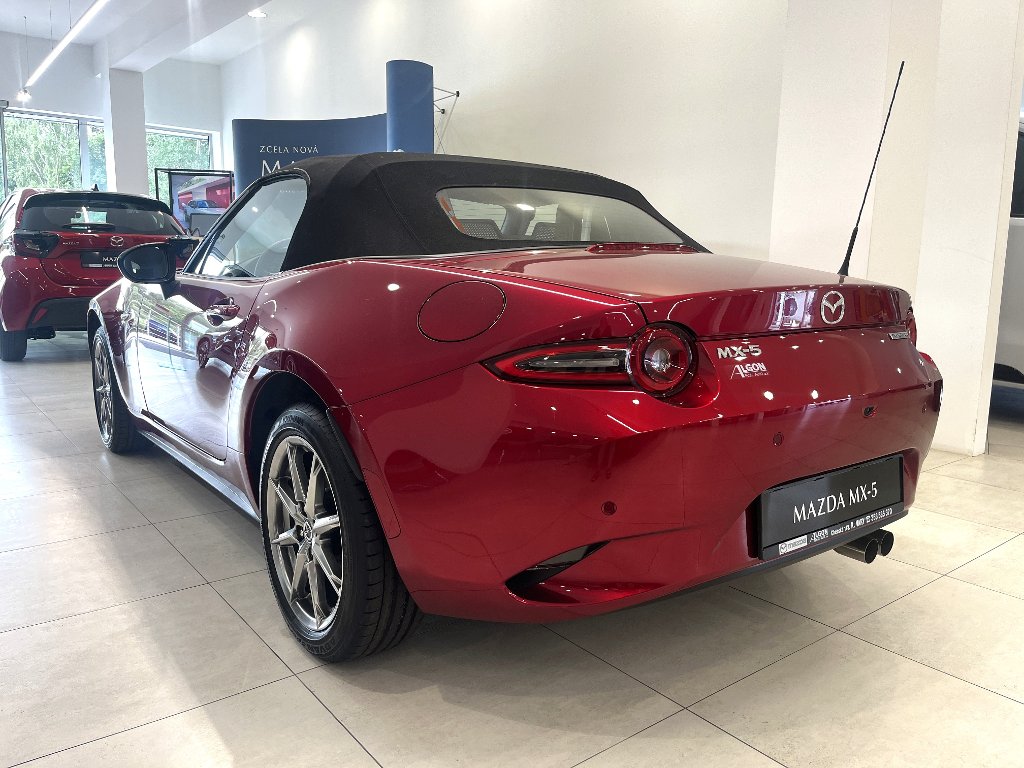 Mazda MX-5